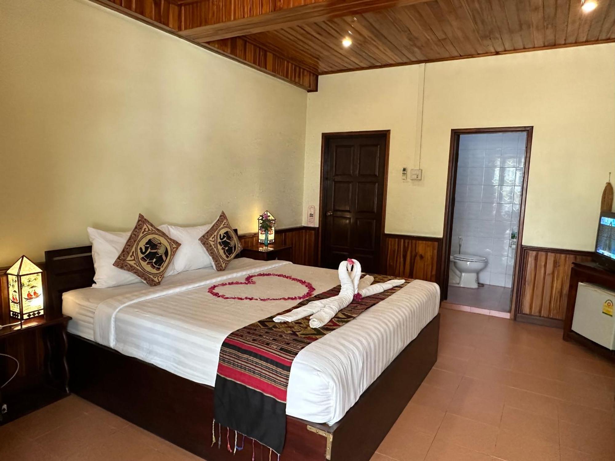 Villa Alounsavath Mekong Riverside Luang Prabang Exterior photo