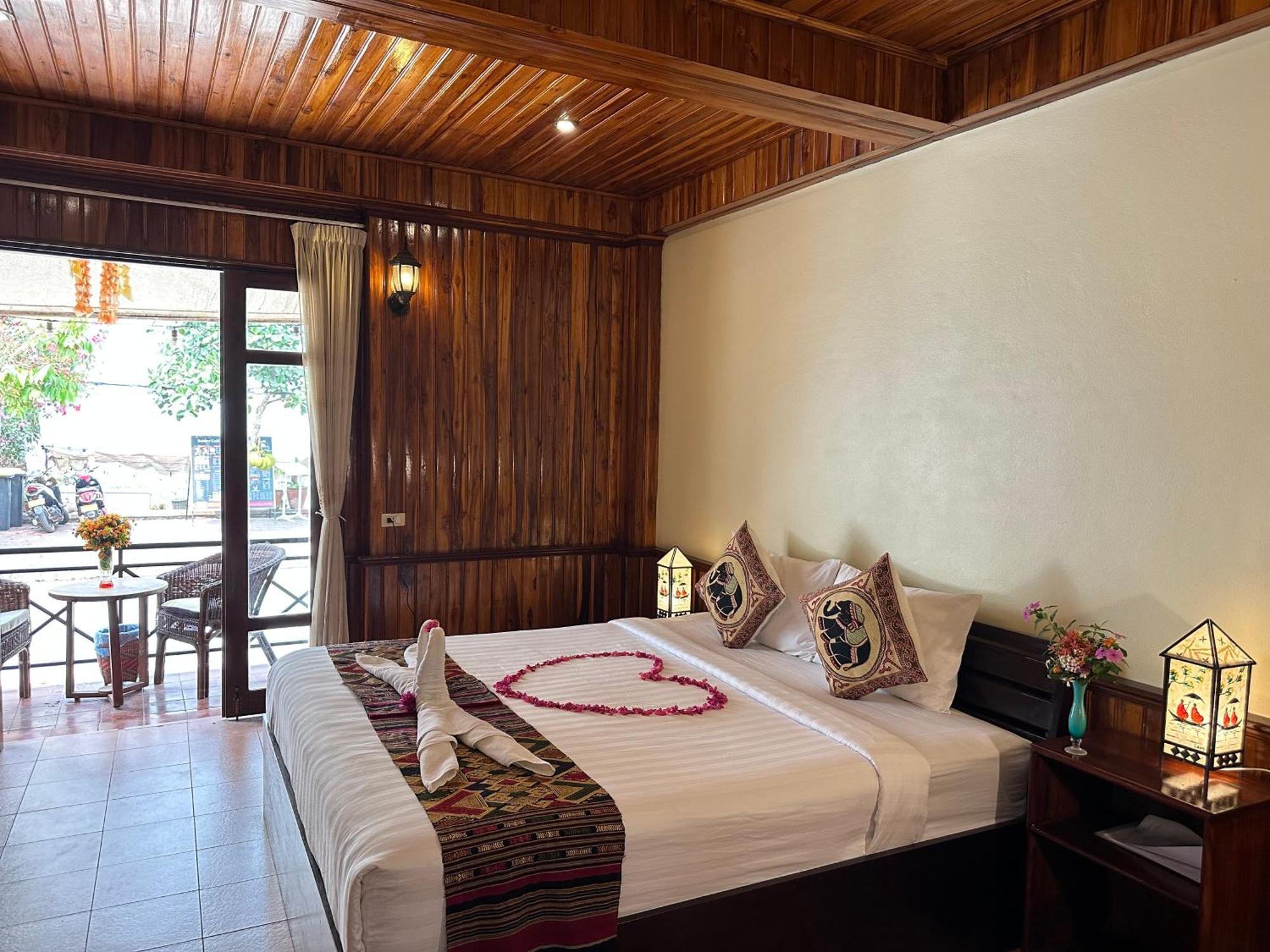 Villa Alounsavath Mekong Riverside Luang Prabang Exterior photo