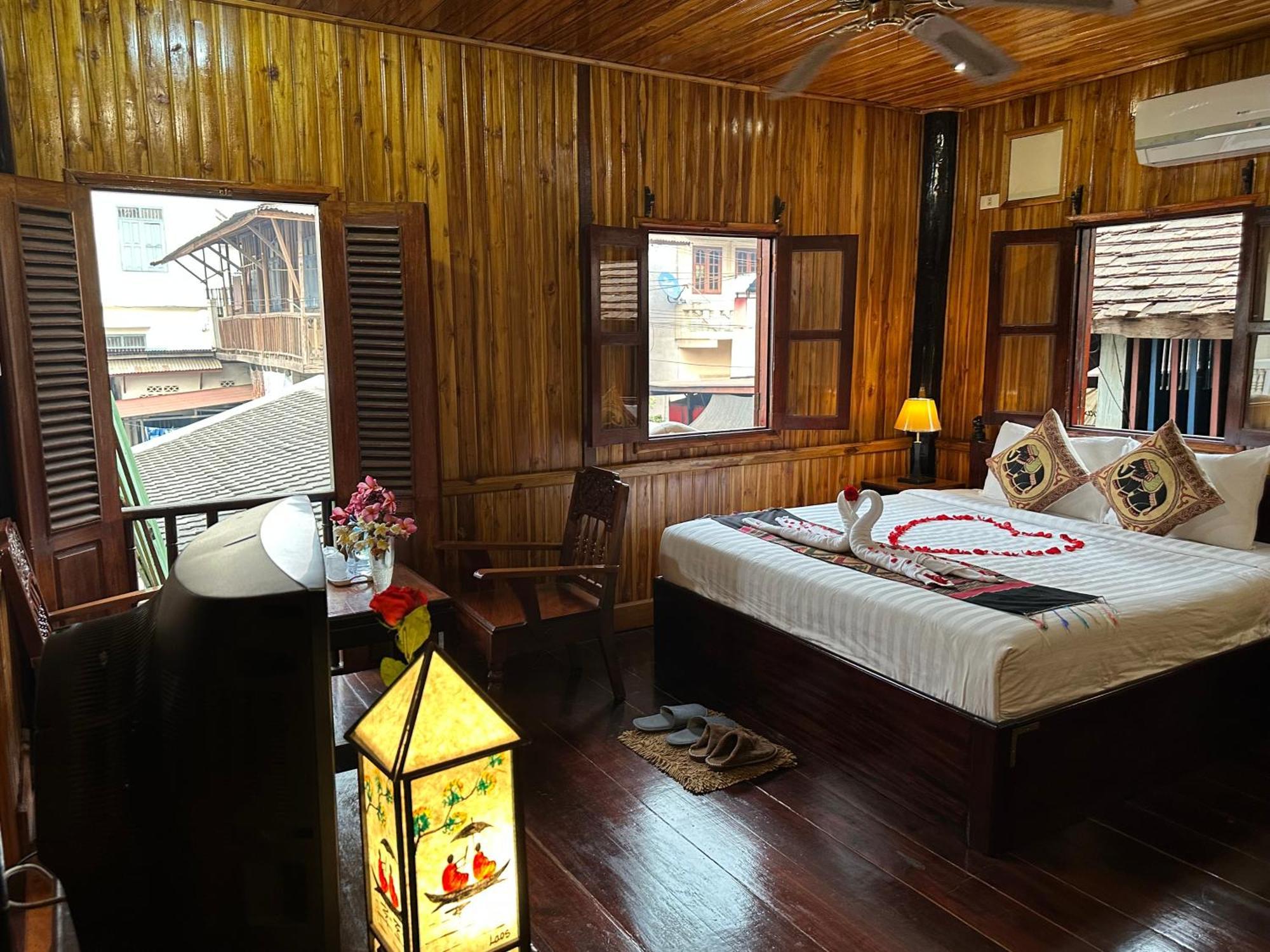 Villa Alounsavath Mekong Riverside Luang Prabang Exterior photo