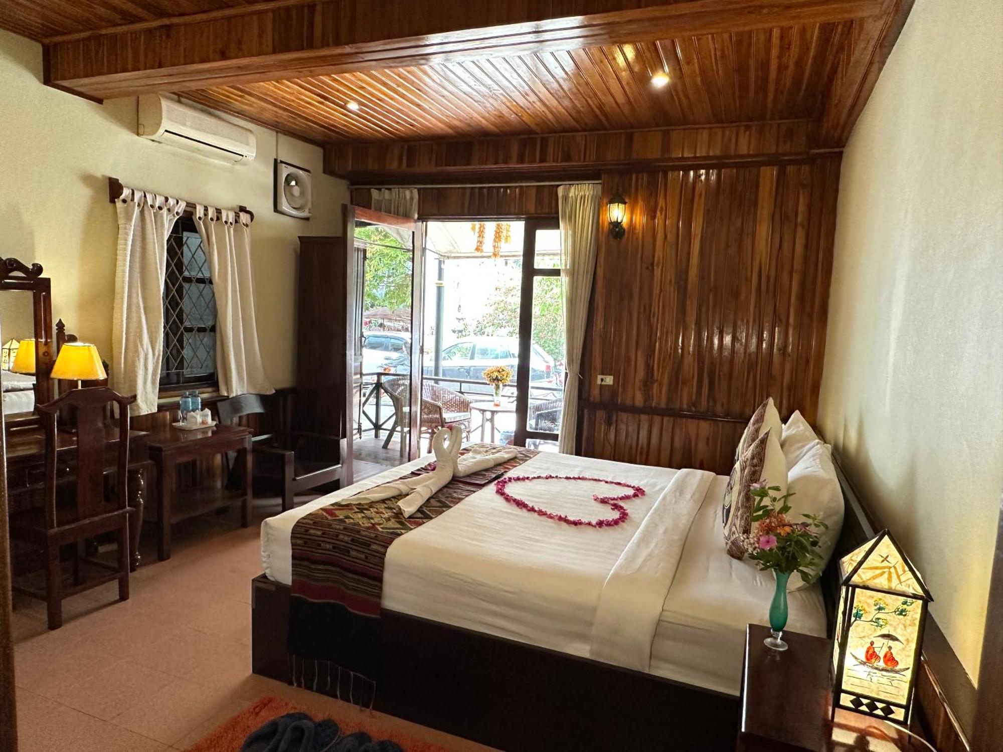 Villa Alounsavath Mekong Riverside Luang Prabang Exterior photo