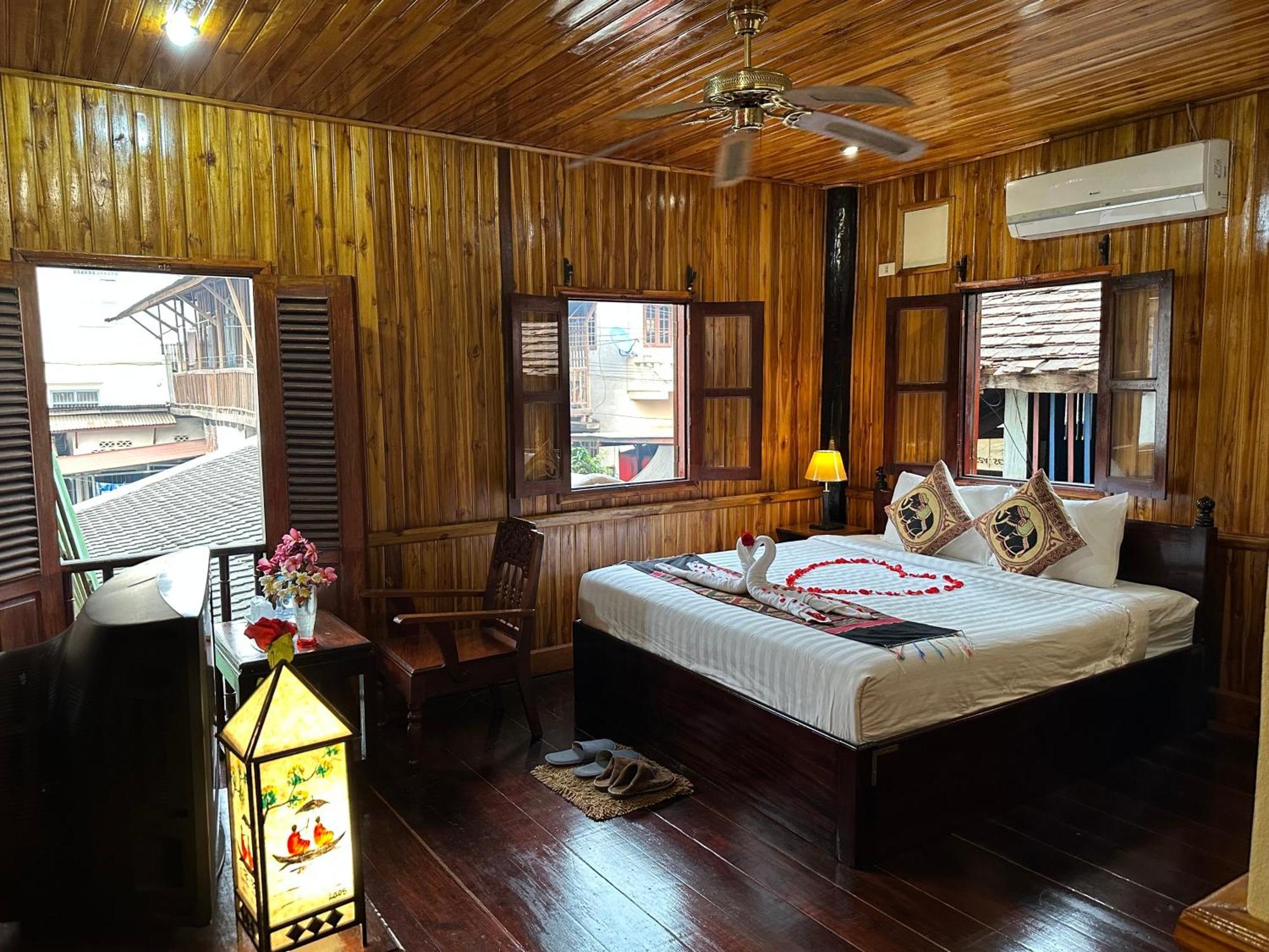 Villa Alounsavath Mekong Riverside Luang Prabang Exterior photo