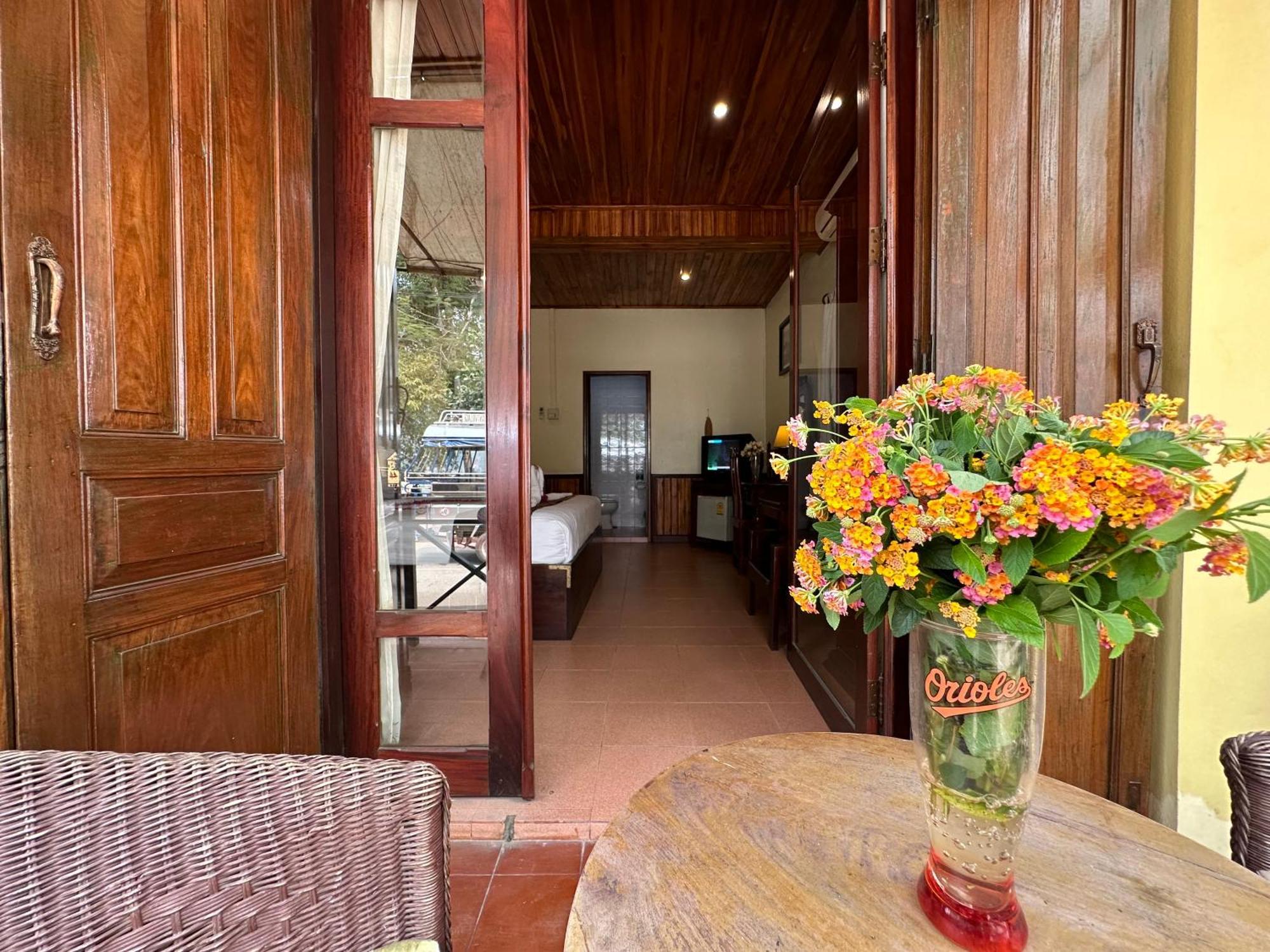 Villa Alounsavath Mekong Riverside Luang Prabang Exterior photo