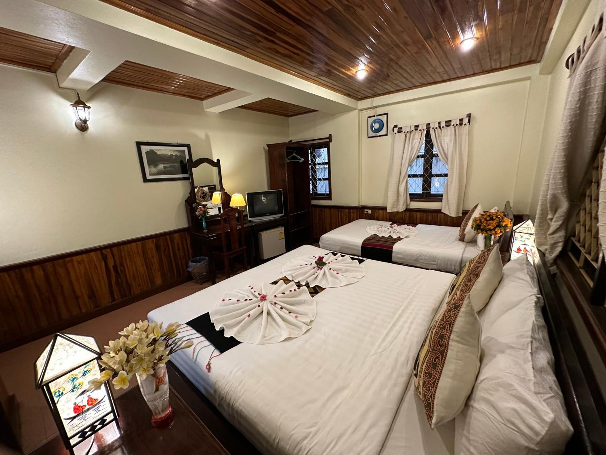 Villa Alounsavath Mekong Riverside Luang Prabang Exterior photo