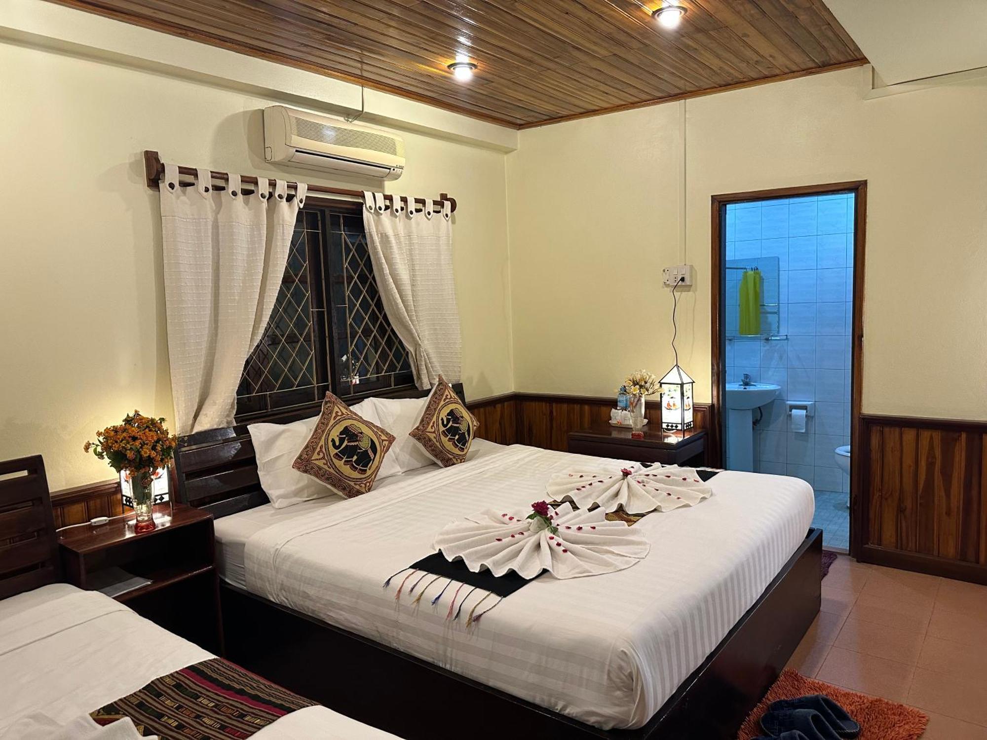 Villa Alounsavath Mekong Riverside Luang Prabang Exterior photo