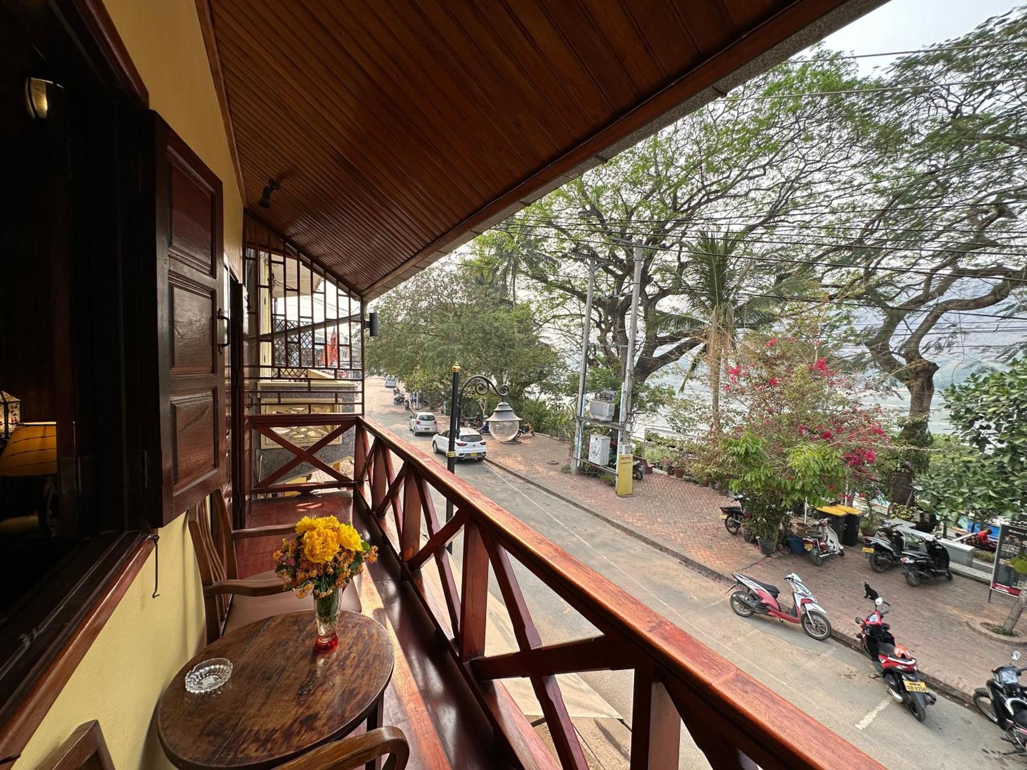 Villa Alounsavath Mekong Riverside Luang Prabang Exterior photo